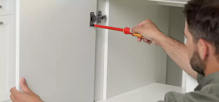 Screen Door Hinge Repair Union Hill-Novelty Hill